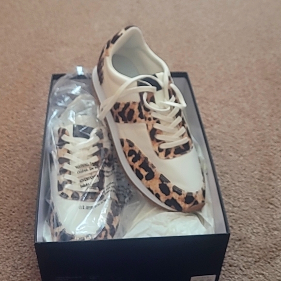 J Crew leopard and cream sneakers 8.5M - Picture 2 of 4